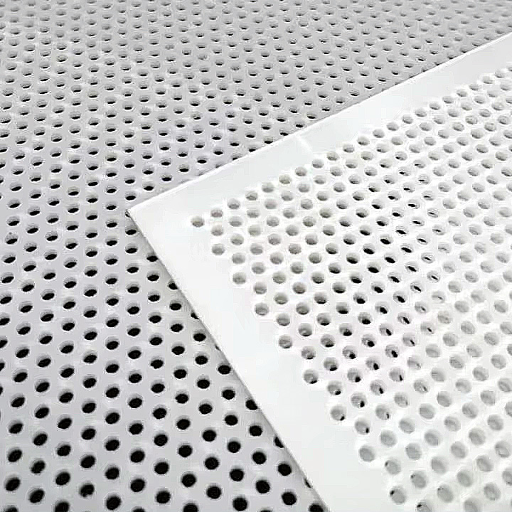 ukázka materiálu – plast; AWAC
